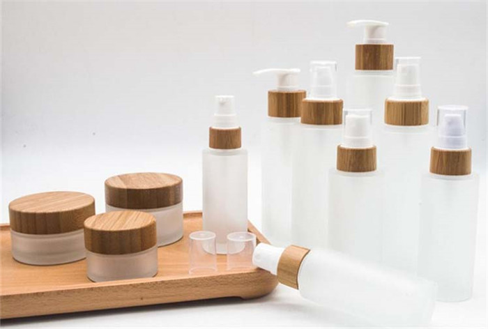 Pikkewynpomp met lotionbottel3.JPG